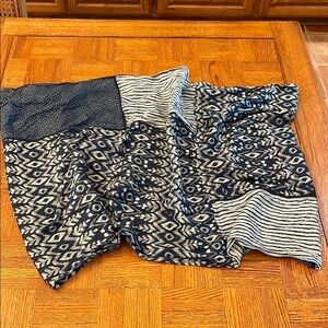 LOFT Blue and White Geometric infinity Scarf